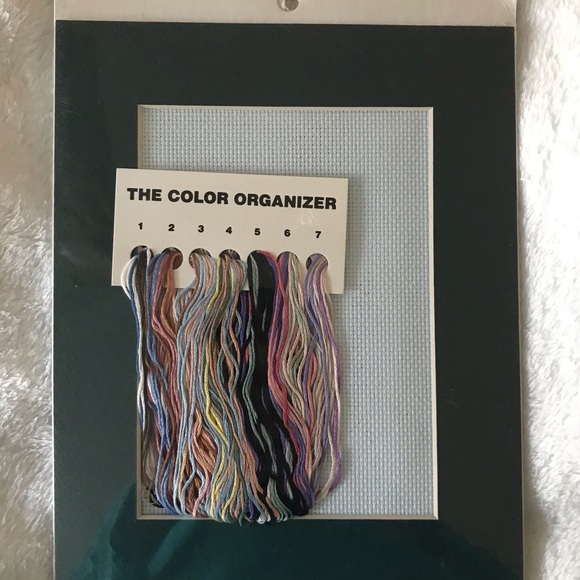 Weekenders LITTLE CRECHE Christmas Nativity Cross Stitch Kit 03323 Jesus Mary - Picture 3 of 5